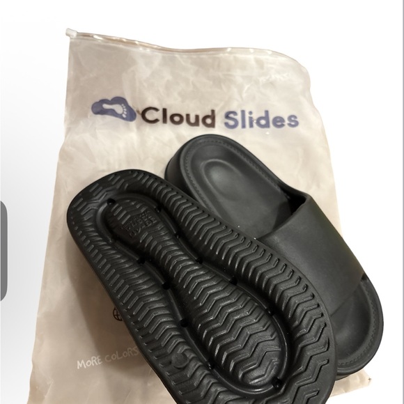 Black Cloud Slides 39-40 - Picture 2 of 4